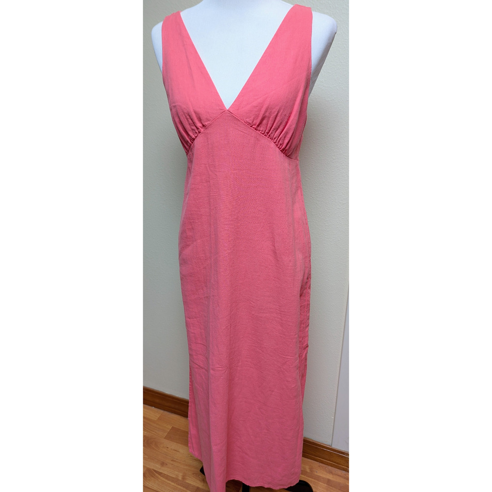 Coral Pink Sleeveless Maxi Dress | V-Neck with Smocked Back | Women’s Size Mediu